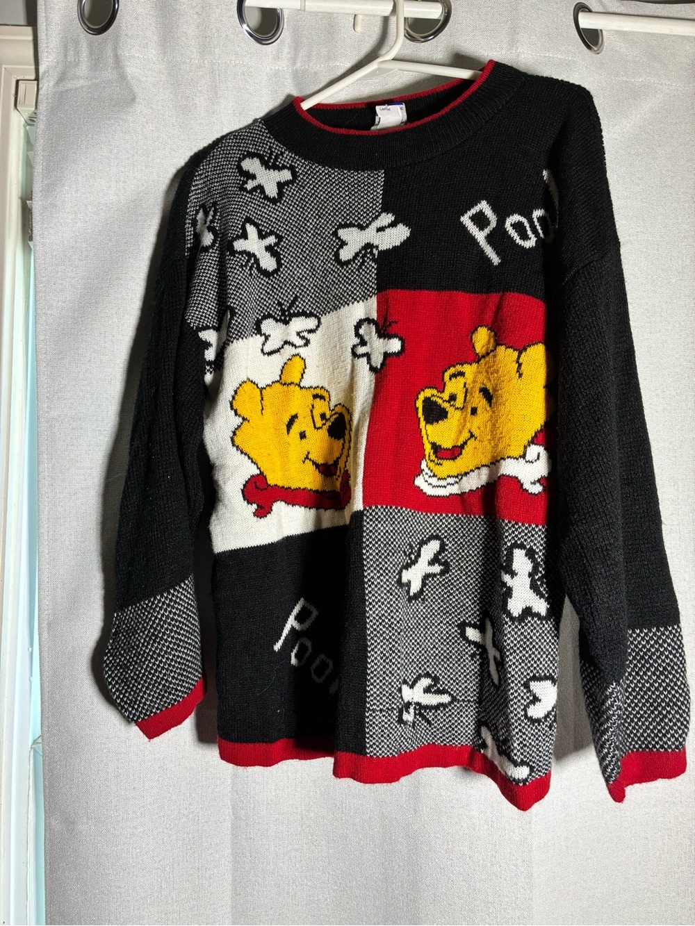 Black & Red Winnie-The-Pooh Graphic Sweater